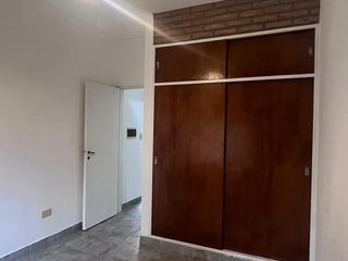 Foto 17 de Casa en alquiler permanente en Funes
