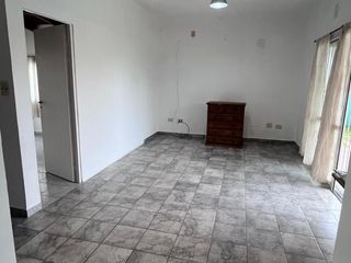 Foto 21 de Casa en alquiler permanente en Funes