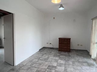 Foto 20 de Casa en alquiler permanente en Funes