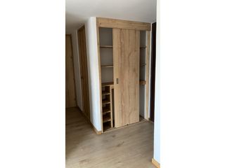 Foto 11 de Apartamento en venta en Loma del Indio El Poblado Medellín