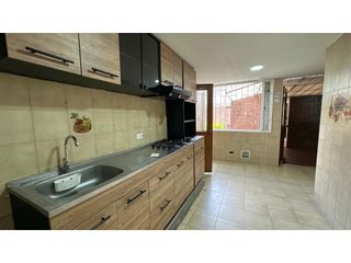 Foto 8 de Casa en arriendo - La Alhambra, Bogotá