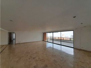 Foto 4 de Alquiler Apartamento Poblado Balsos 8540746