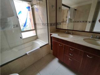 Foto 16 de Ideal para Reformar!! Ecx Ubic Poblado las Santas 193m2 💰1420 mill