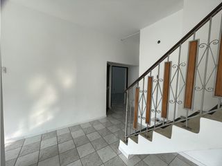 Foto 7 de SE AQLUILA OFICINA / LOCAL PLANTA BAJA ALBORADA 3ERA ETAPA (MARMIR)