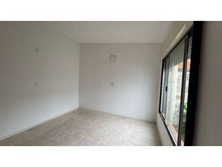 Foto 15 de Casa 2 Amb paso del rey centro