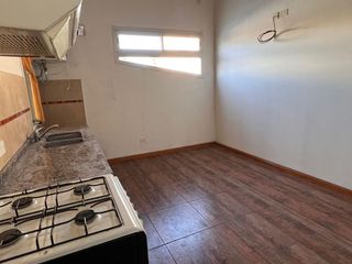 Foto 2 de ALQUILER DE DEPARTAMENTO EN Caseros
