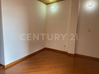Foto 11 de APARTAMENTO EN VENTA PUENTE LARGO