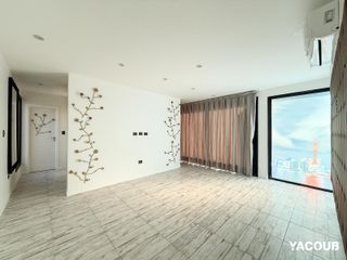 Foto 2 de Casa en venta - 5 Dormitorios 5 Baños - La Plata