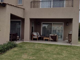 Foto 17 de Venta Increíble Casa 6 Amb a La Laguna en El Golf Nordelta Tigre