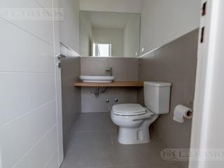 Foto 9 de Casa sobre lote al río con 5 dormitorios en venta   San Juan - Villanueva