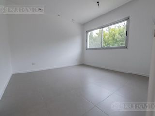 Foto 22 de Casa sobre lote al río con 5 dormitorios en venta   San Juan - Villanueva