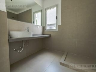 Foto 23 de Casa sobre lote al río con 5 dormitorios en venta   San Juan - Villanueva