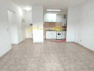 Foto 3 de Venta Departamento 2 Amb. Ramos Mejía - Apto Crédito - Apto Profesional