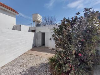 Foto 9 de ALQUILER DE CASA 2D AARON CASTELLANOS 2545  B MATIENZO  CORDOBA