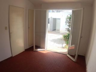 Foto 8 de ALQUILER DE CASA 2D AARON CASTELLANOS 2545  B MATIENZO  CORDOBA