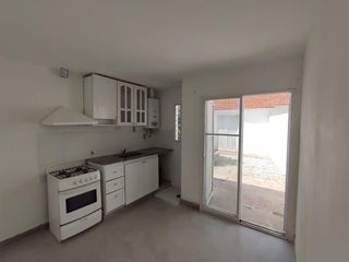 Foto 5 de ALQUILER DE CASA 2D AARON CASTELLANOS 2545  B MATIENZO  CORDOBA
