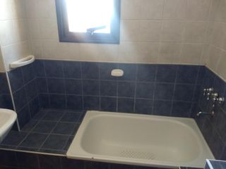 Foto 9 de Departamento- duplex  alquiler dos dormitorios con balcón terraza Nueva Córdoba
