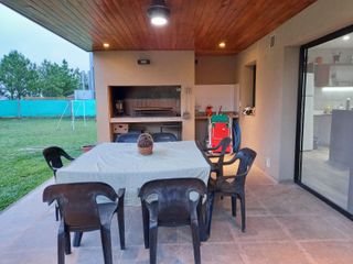Foto 1 de Casa en Cantegril, Funes
