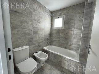 Foto 9 de Venta de Departamento 4 ambientes en Wilde