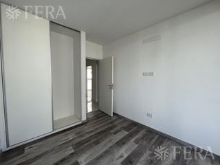 Foto 11 de Venta de Departamento 4 ambientes en Wilde