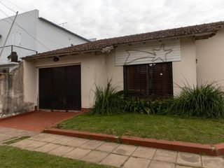 Foto 3 de Casa en venta en Caminos y Arevalo, Lobos