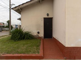 Foto 4 de Casa en venta en Caminos y Arevalo, Lobos