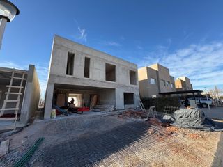 Foto 2 de Vende casa en Costa Serena Plottier