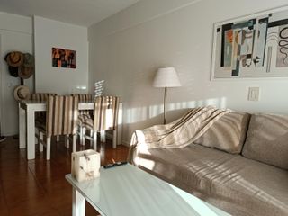 Foto 4 de 2 Amb. Full Equipado Varese – Vista Mar y Museo – 24 meses