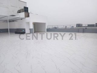 Foto 14 de ¡Oportunidad única para tu negocio! Se Alquila Edificio + Local Comercial en Ate