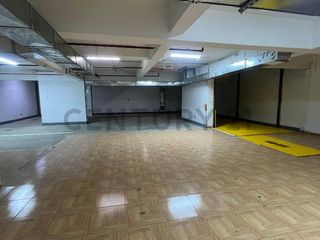 Foto 5 de ¡Oportunidad única para tu negocio! Se Alquila Edificio + Local Comercial en Ate