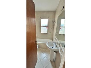 Foto 6 de INKASA INMOBILIARIA - ALQUILA DEPARTAMENTO EN EDIFICIO AGUARIBAY
