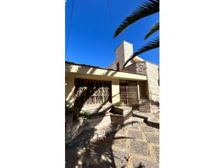 Foto 1 de INKASA INMOBILIARIA - ALQUILA CASA EN GODOY CRUZ