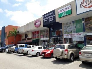 Foto 6 de Alquiler Locales Comerciales Frente al Riocentro Ceibos.
