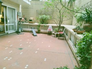 Foto 3 de VENTA DEPARTAMENTO PALERMO Chico JARDINES propios cochera