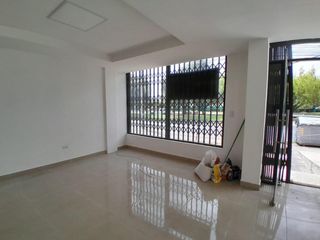 Foto 4 de Local Comercial en  Renta  sector  Labrador
