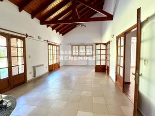 Foto 4 de 1 Planta - 4 Dorm - Lote Central - Galería - Pileta