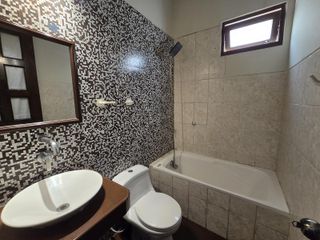 Foto 5 de ALQUILO CASA EN SAN ISIDRO