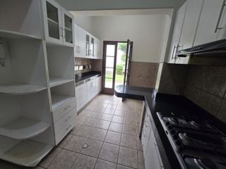 Foto 7 de ALQUILO CASA EN SAN ISIDRO