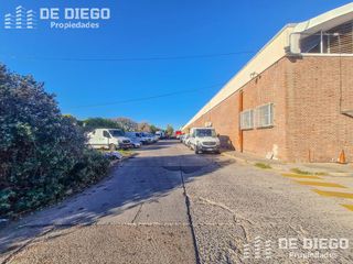 Foto 16 de Deposito en alquiler de 540 m2, dentro de predio con seguridad, Olivos