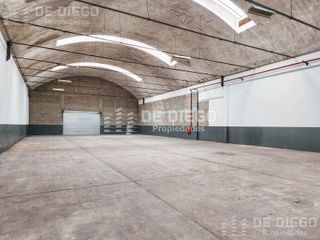 Foto 4 de Deposito en alquiler de 540 m2, dentro de predio con seguridad, Olivos