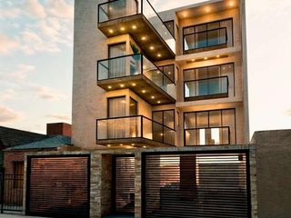 Foto 7 de Venta Departamento 2 ambientes con balcón y baulera en Bernal Este