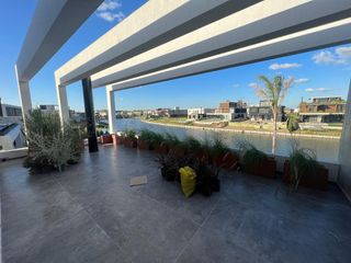 Foto 16 de Casa en Venta a la laguna en Virazon Nordelta Tigre