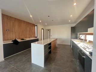 Foto 6 de Casa en Venta a la laguna en Virazon Nordelta Tigre