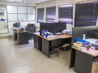 Foto 16 de Depósito con oficinas en venta