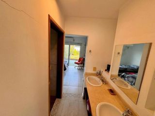 Foto 10 de Casa en venta - 4 Dormitorios 4 Baños - La Plata