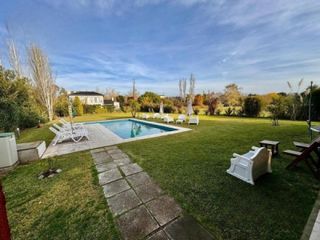 Foto 19 de Casa en venta - 4 Dormitorios 4 Baños - La Plata