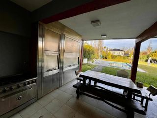 Foto 24 de Casa en venta - 4 Dormitorios 4 Baños - La Plata