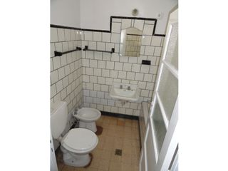 Foto 13 de CASA TIPO reciclada a nuevo!