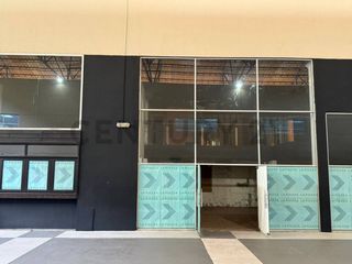 Foto 1 de Alquiler Locales Comerciales Frente al Riocentro Ceibos.