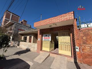 Foto 1 de Casa en venta en San Pedrito – ¡a una cuadra de Av. Gobernador Tello